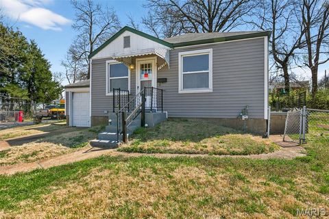 Tiny photo for 7439 Embury Court, Country Club Hills, MO 63136 (MLS # 26018931)