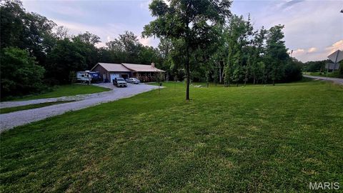Tiny photo for 831 Old Colony Road, Defiance, MO 63341 (MLS # 26030221)