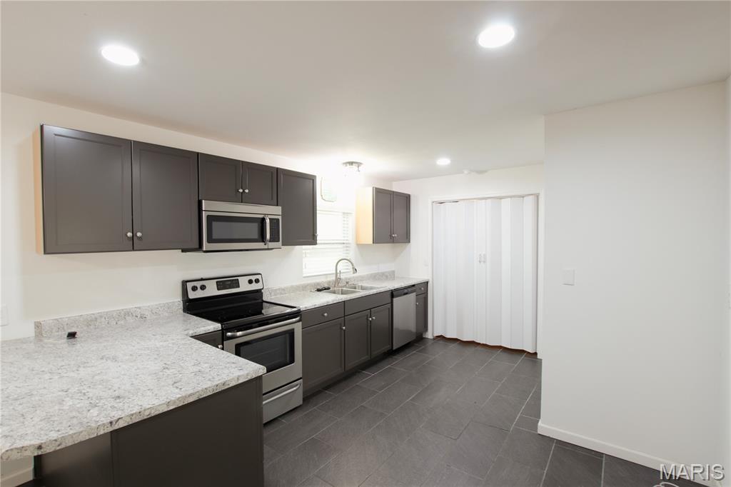 Tracts - Residential