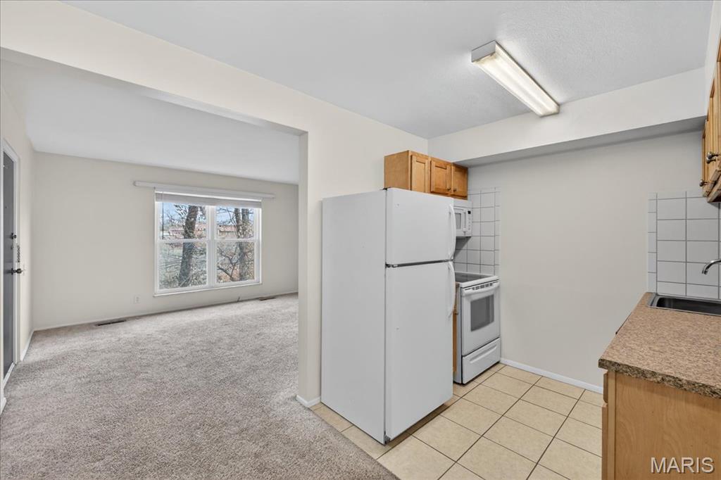 Willow Brook Condo - Residential