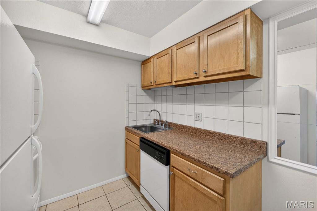 Willow Brook Condo - Residential