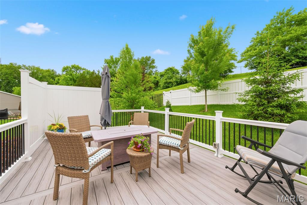 Henley Woods 1 - Residential