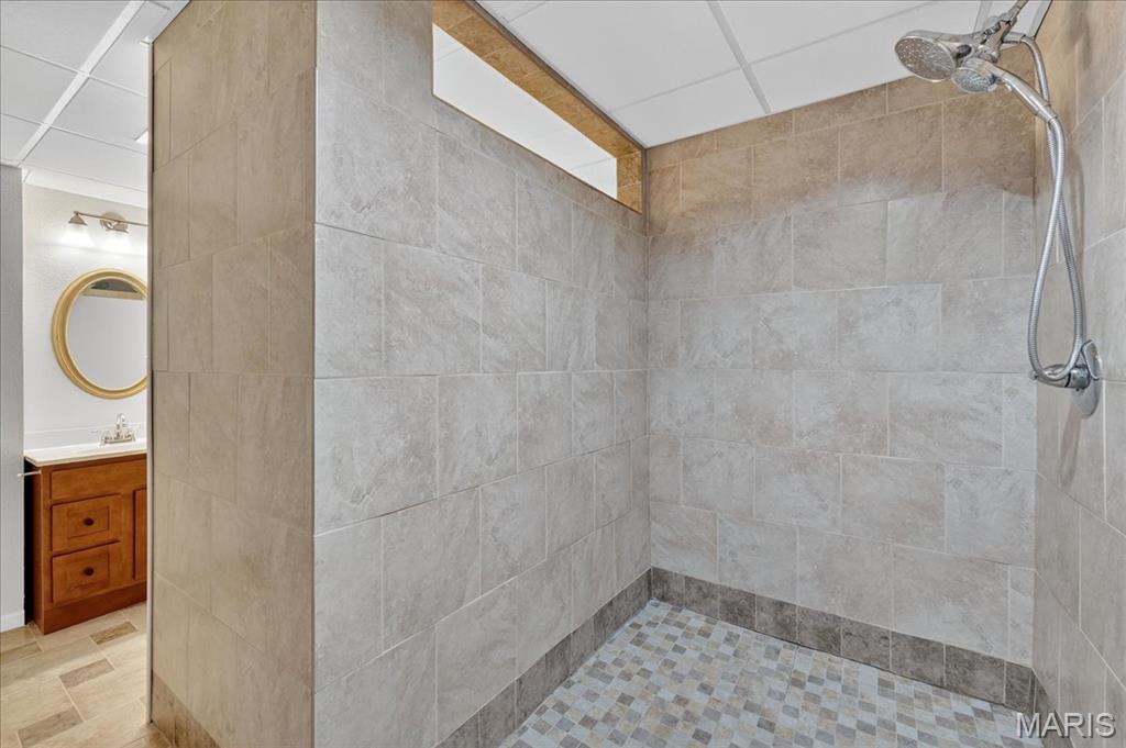 Fischer Pointe Estates - Residential