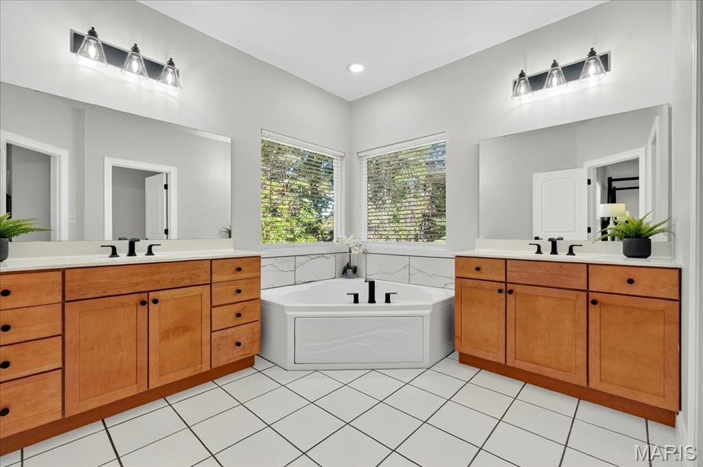 Fischer Pointe Estates - Residential