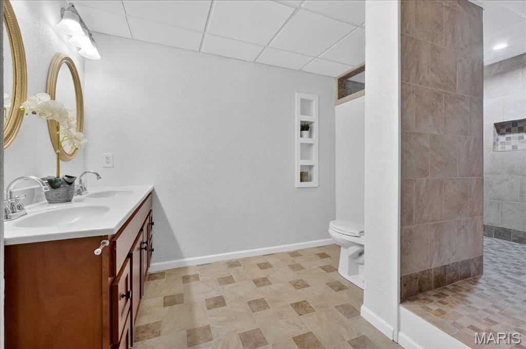 Fischer Pointe Estates - Residential