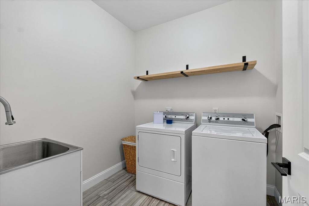 Fischer Pointe Estates - Residential