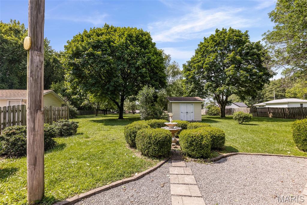 Collinsville, Illinois 62234, United States, ,Residential,Pending,155632