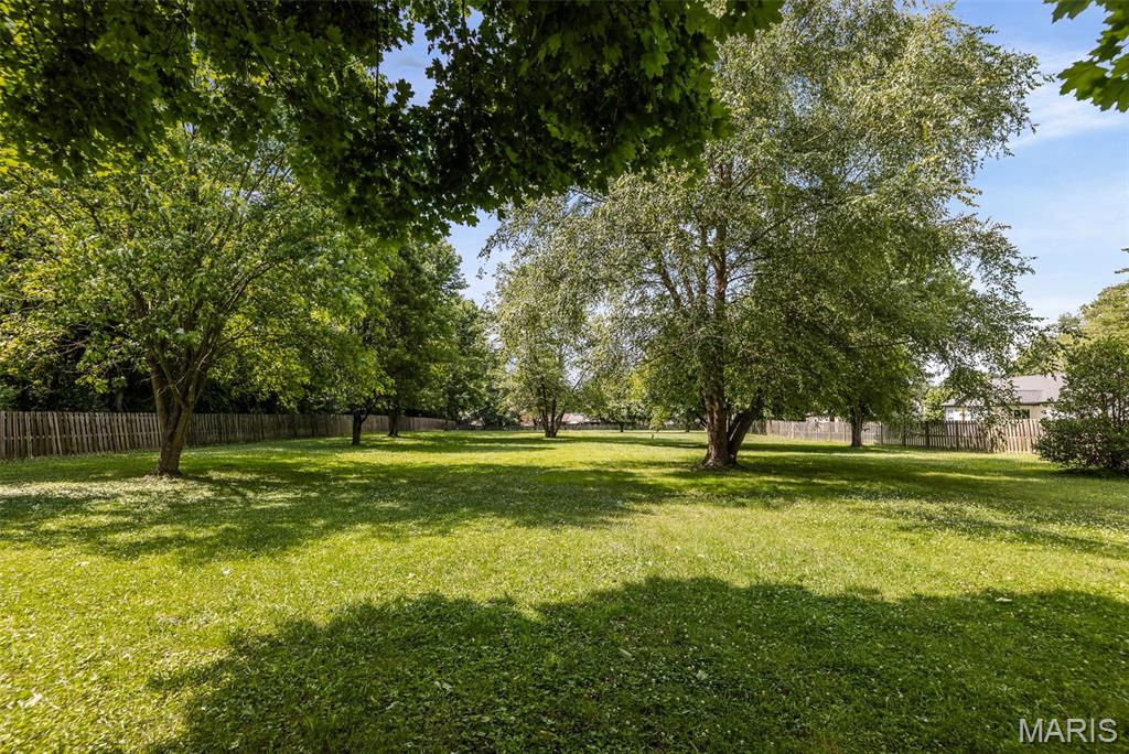 Collinsville, Illinois 62234, United States, ,Residential,Pending,155632