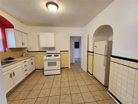 Tiny photo for 4400 Miami Street, St Louis, MO 63116 (MLS # 26042830)
