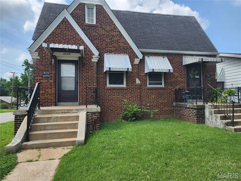 Photo of 4400 Miami Street, St Louis, MO 63116 (MLS # 26042830)
