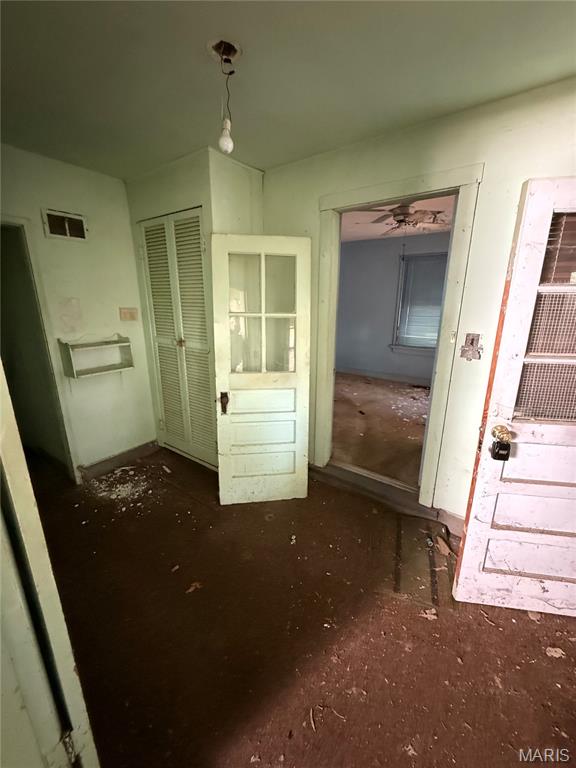 Webster Groves, Missouri 63119, United States, 2 Bedrooms Bedrooms, ,1 BathroomBathrooms,Residential,Active,221769