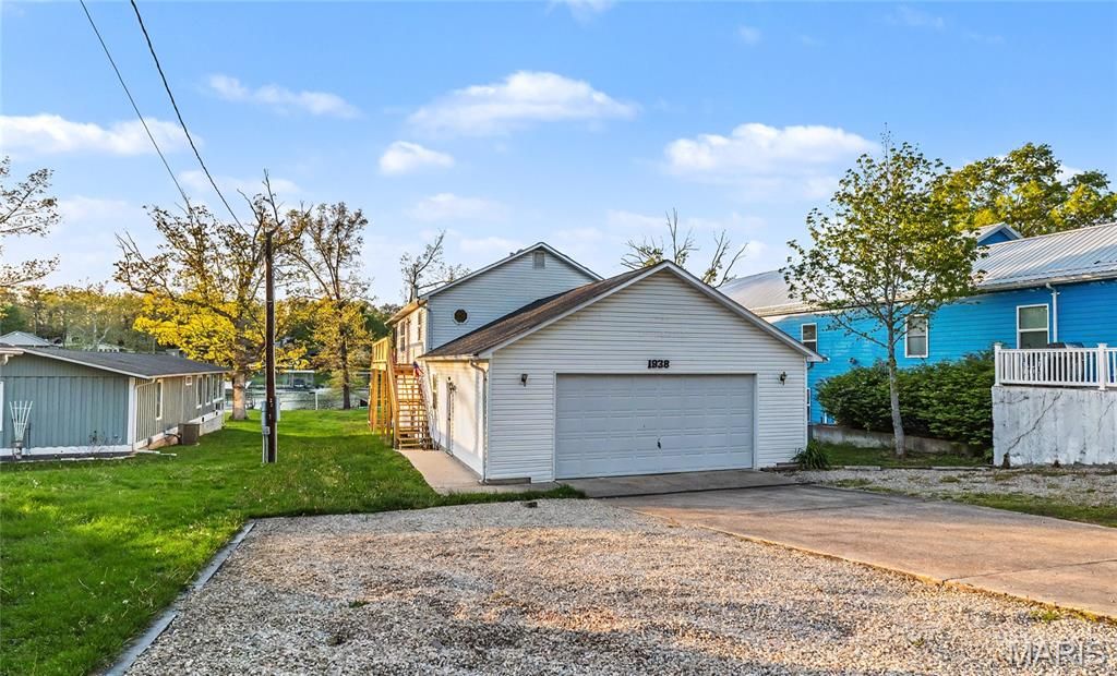 Photo of 1938 Lakeshore Drive, Cuba, MO 65453 (MLS # 26024238)