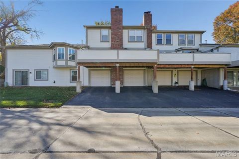 Tiny photo for 1904 Dewitt Ridge Drive, Chesterfield, MO 63017 (MLS # 25072818)
