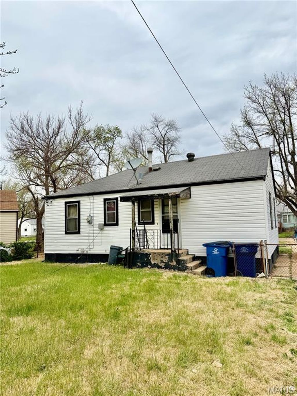 Photo of 8150 Rector Drive, Berkeley, MO 63134 (MLS # 26019639)