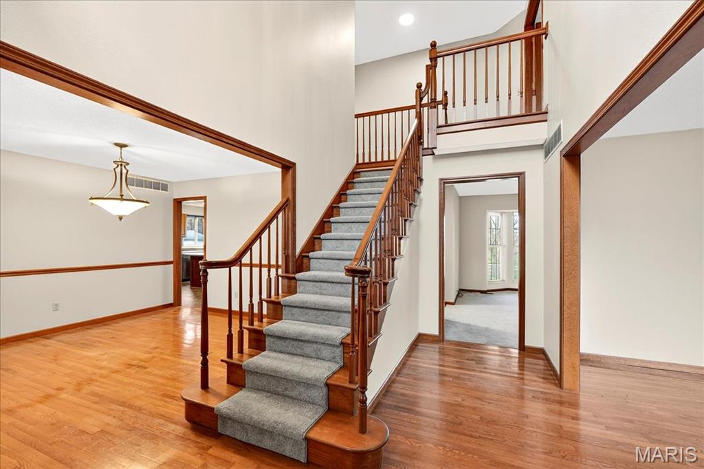 1013 Hawthorne Place