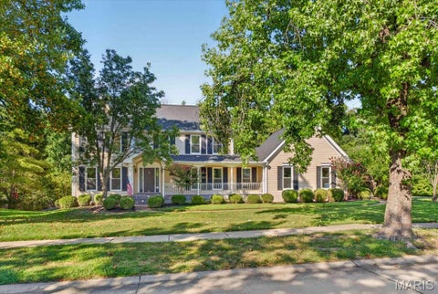 Photo of 2131 Hickory Drive, Chesterfield, MO 63005 (MLS # 26056609)