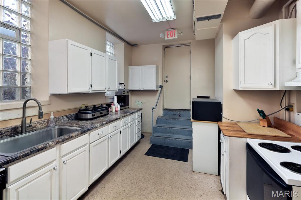 J C Sutton Tr - Commercial Sale