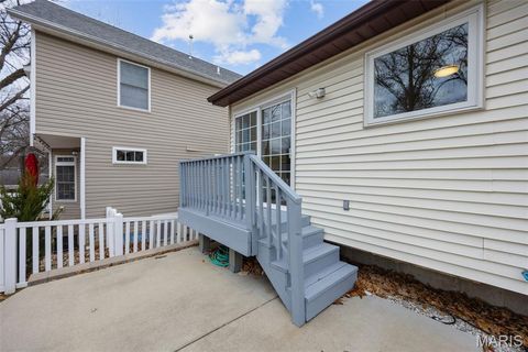 Tiny photo for 330 Oak Tree Drive, Webster Groves, MO 63119 (MLS # 25082161)