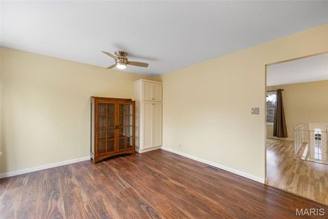 Tiny photo for 330 Oak Tree Drive, Webster Groves, MO 63119 (MLS # 25082161)