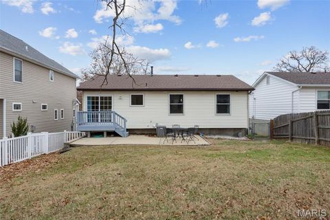 Tiny photo for 330 Oak Tree Drive, Webster Groves, MO 63119 (MLS # 25082161)