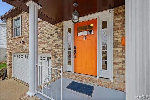Tiny photo for 330 Oak Tree Drive, Webster Groves, MO 63119 (MLS # 25082161)