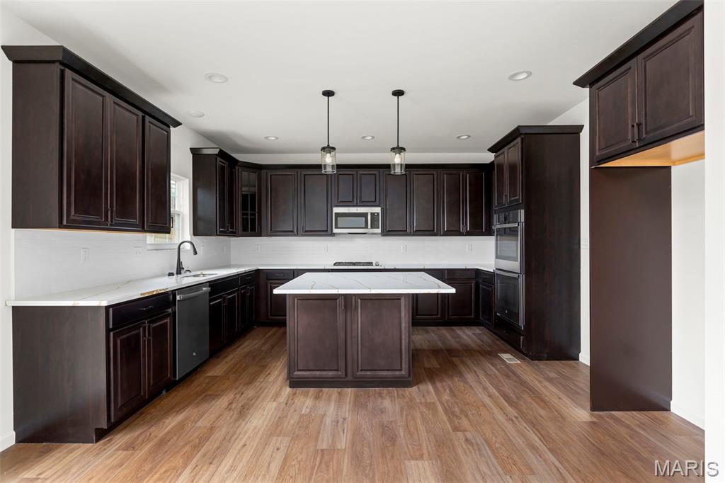 Estates at Valley View Farms - Residential
