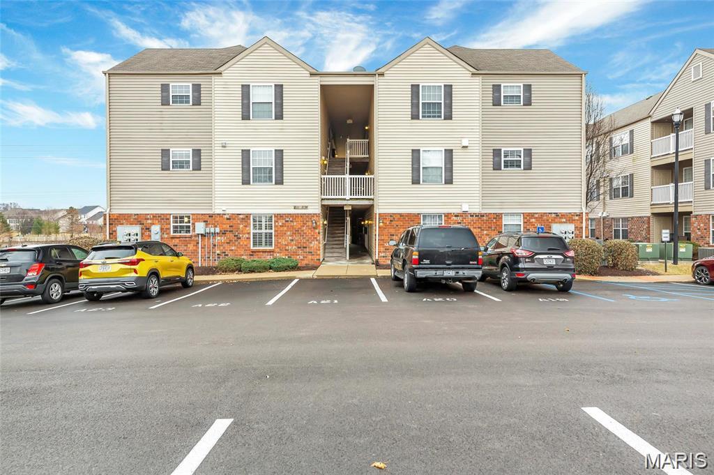 St Louis, Missouri 63104, United States, 3 Bedrooms Bedrooms, ,3 BathroomsBathrooms,Residential,Active,174003