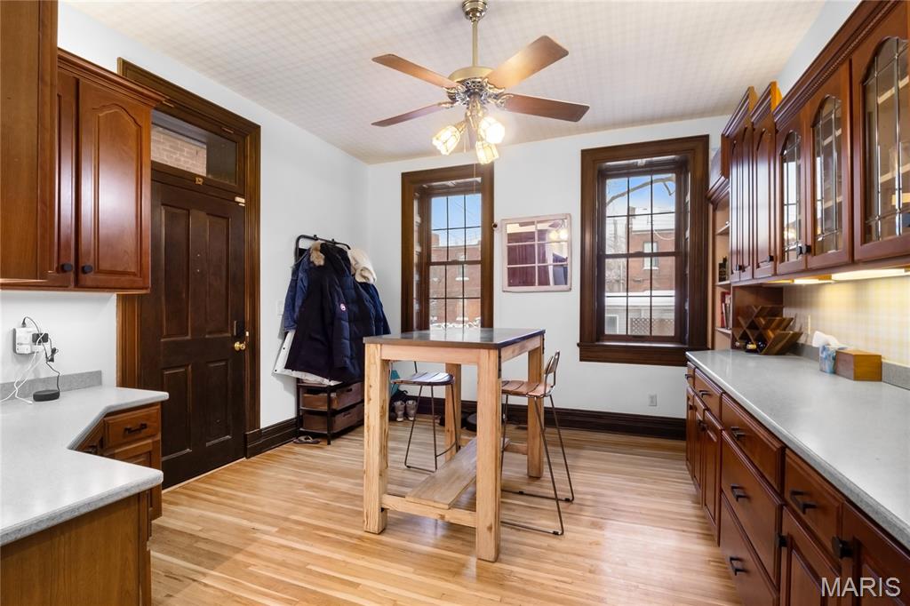 St Louis, Missouri 63104, United States, 3 Bedrooms Bedrooms, ,3 BathroomsBathrooms,Residential,Active,174003