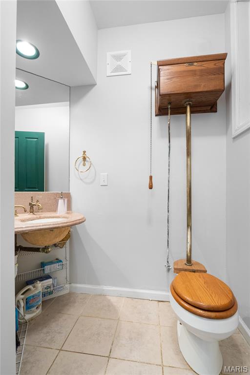 St Louis, Missouri 63104, United States, 3 Bedrooms Bedrooms, ,3 BathroomsBathrooms,Residential,Active,174003