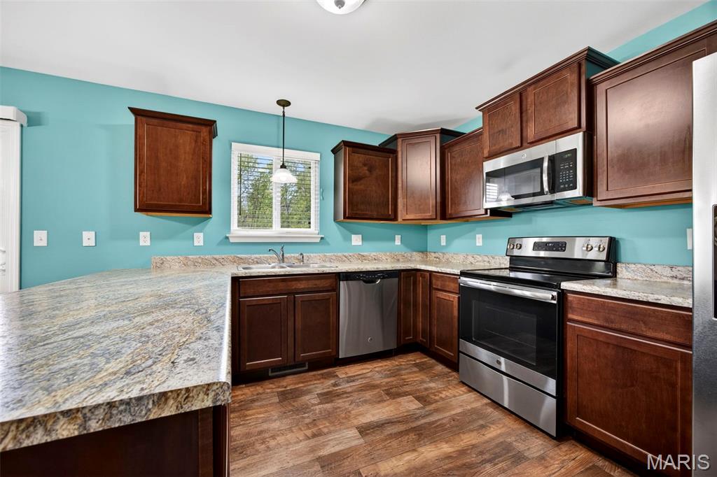 Adelhardt Crooked Crk Estates 02 - Residential