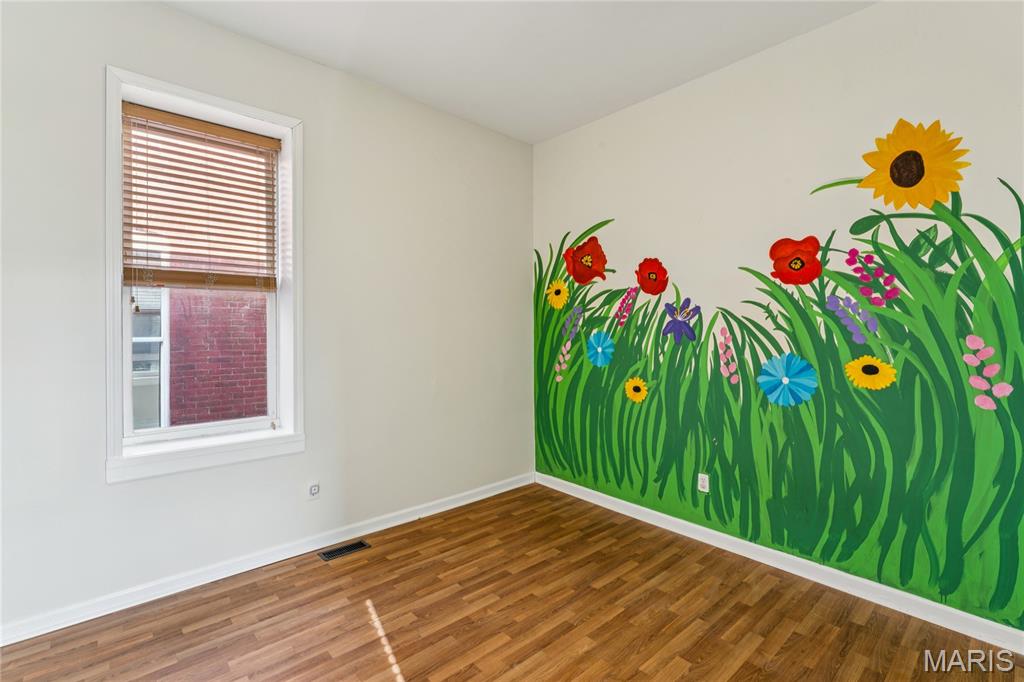 St Louis Commons Add - Residential