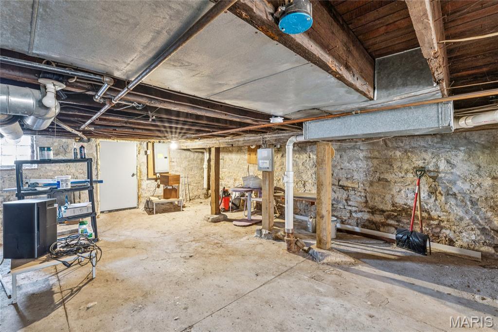 St Louis Commons Add - Residential