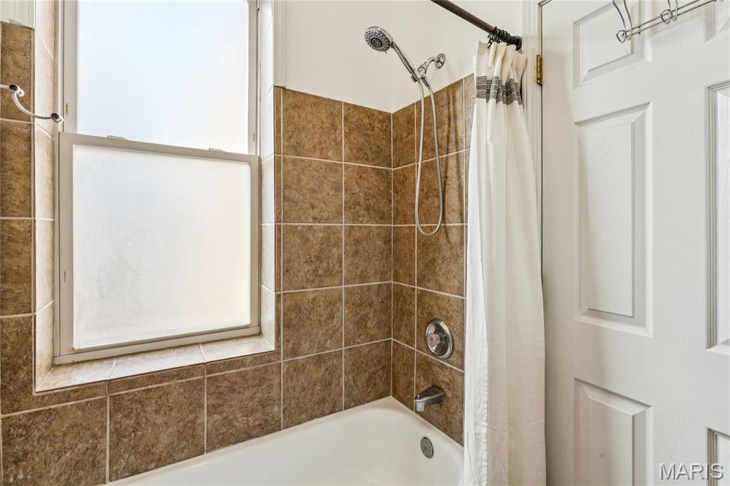 St Louis Commons Add - Residential