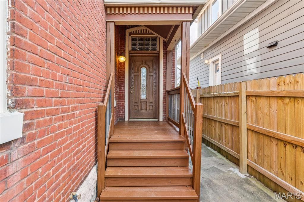 St Louis Commons Add - Residential