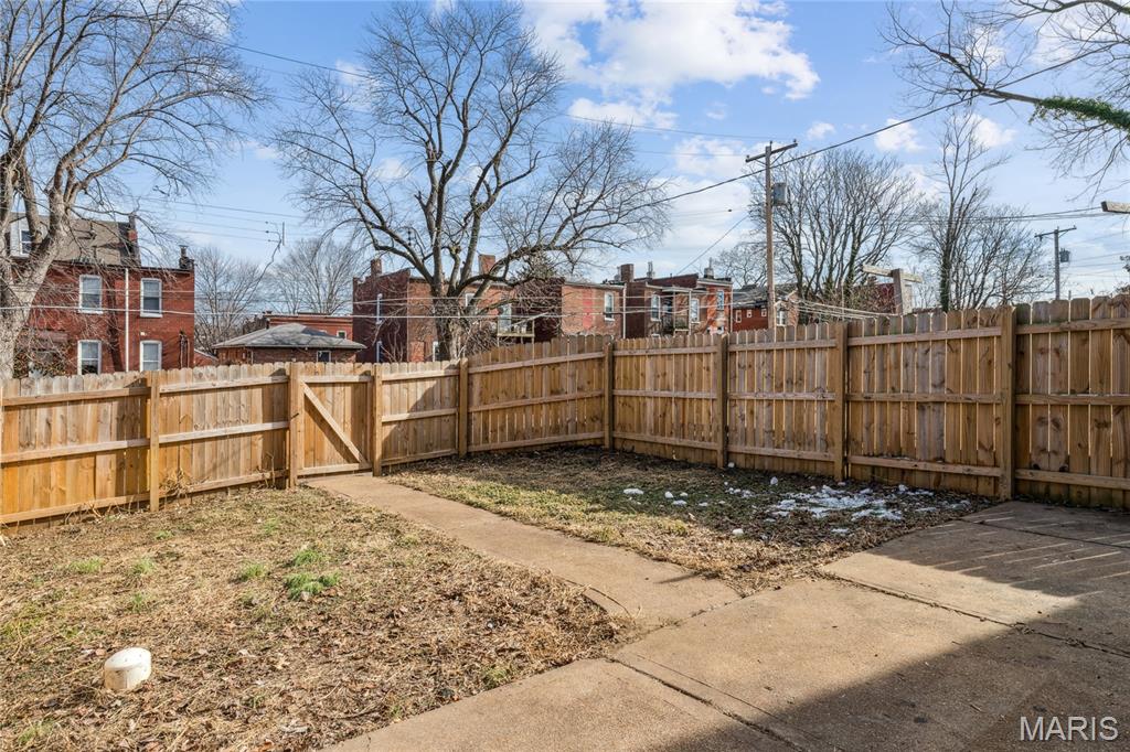 St Louis Commons Add - Residential