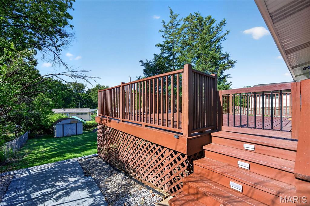 Oak Crest 2 - Residential