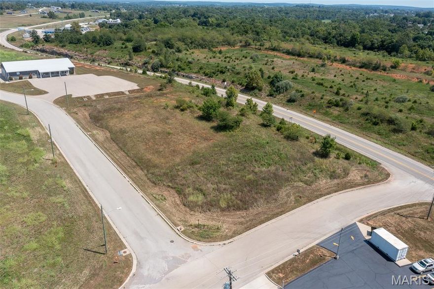 COMMERCIAL OPPORTUNITY   1.04 acres located in Fredericktown, MO! This commercial location has high visibility from the Hwy 72 Bypass and is near Hwy 67, making it ideal for a restaurant or retail, but has the potential for many other uses as well. Electric and water are on site and sewer is available.