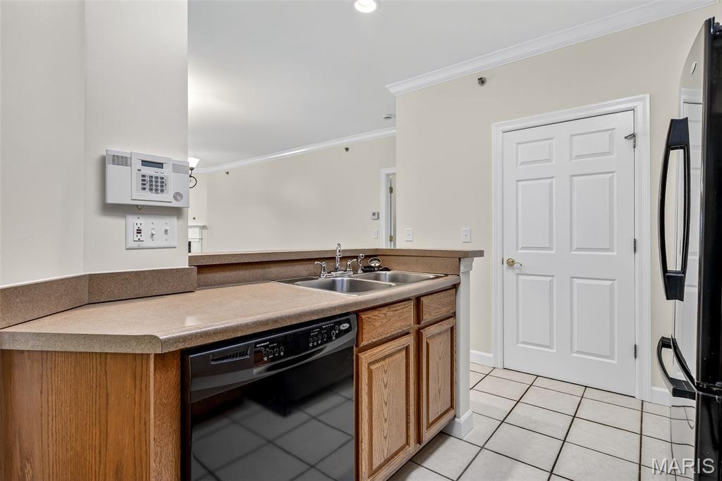 Mill Crossing Condo 2 - Residential