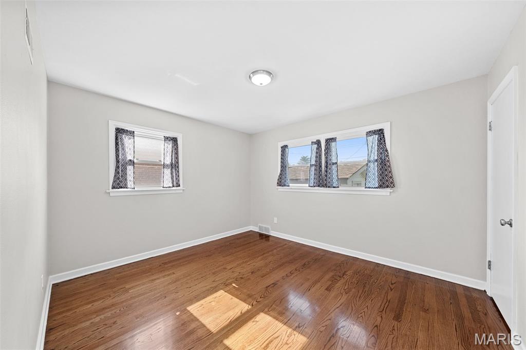 Florissant, Missouri 63031, United States, 3 Bedrooms Bedrooms, ,2 BathroomsBathrooms,Residential,Coming Soon,162129