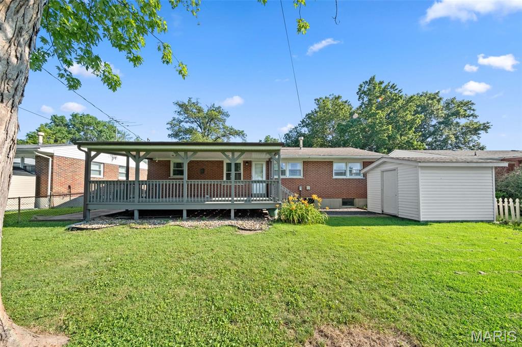 Florissant, Missouri 63031, United States, 3 Bedrooms Bedrooms, ,2 BathroomsBathrooms,Residential,Coming Soon,162129