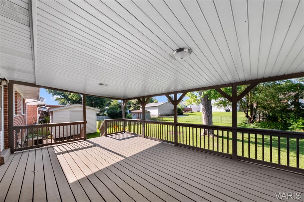 Florissant, Missouri 63031, United States, 3 Bedrooms Bedrooms, ,2 BathroomsBathrooms,Residential,Coming Soon,162129