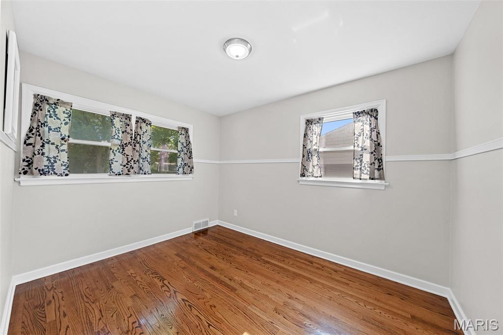 Florissant, Missouri 63031, United States, 3 Bedrooms Bedrooms, ,2 BathroomsBathrooms,Residential,Coming Soon,162129