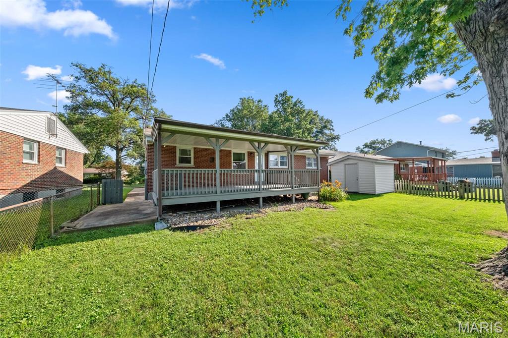 Florissant, Missouri 63031, United States, 3 Bedrooms Bedrooms, ,2 BathroomsBathrooms,Residential,Coming Soon,162129