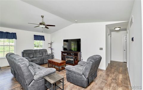 Tiny photo for 121 Arundel Drive, Troy, MO 63379 (MLS # 26026421)