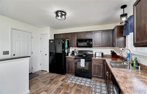 Tiny photo for 121 Arundel Drive, Troy, MO 63379 (MLS # 26026421)