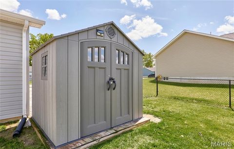 Tiny photo for 121 Arundel Drive, Troy, MO 63379 (MLS # 26026421)