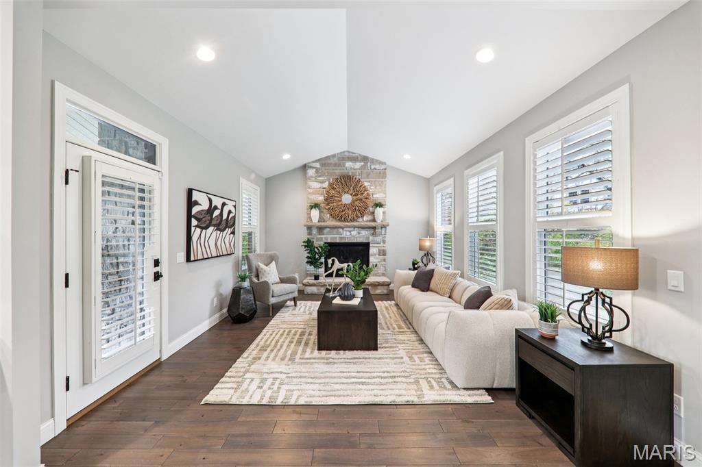 Lone Pine Woods One - Residential