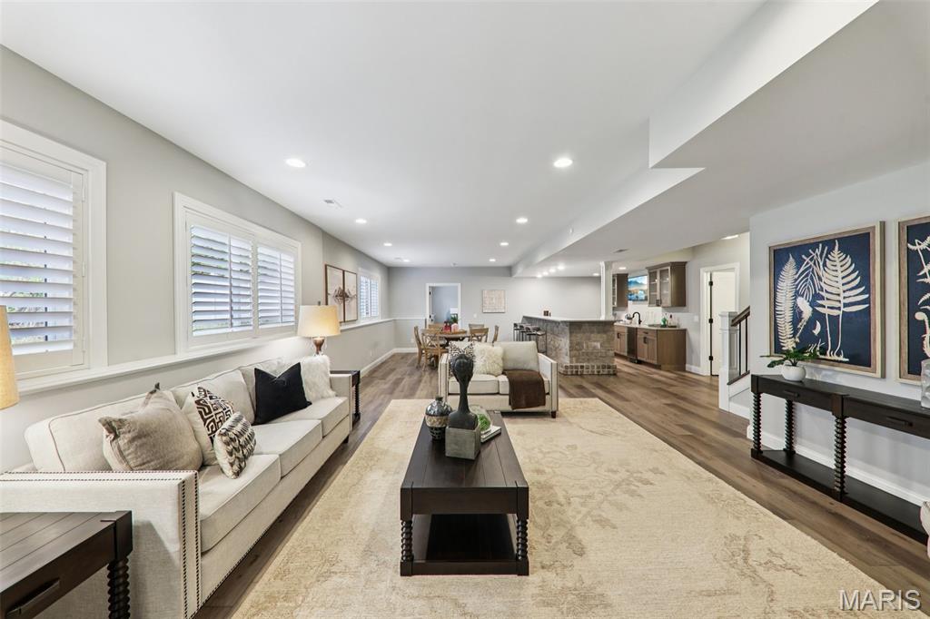 Lone Pine Woods One - Residential