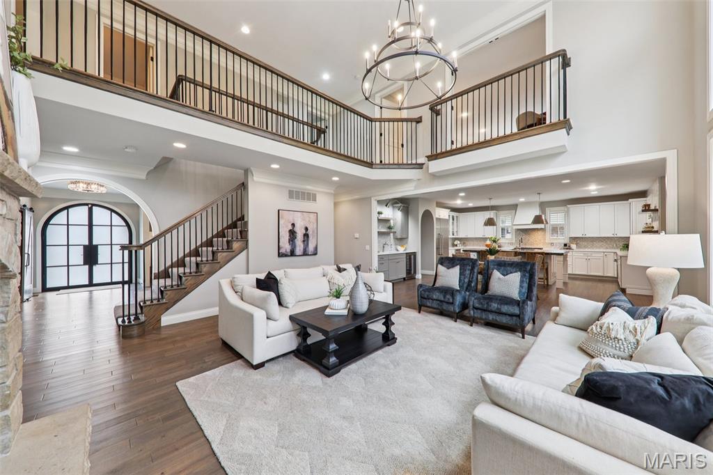 Lone Pine Woods One - Residential