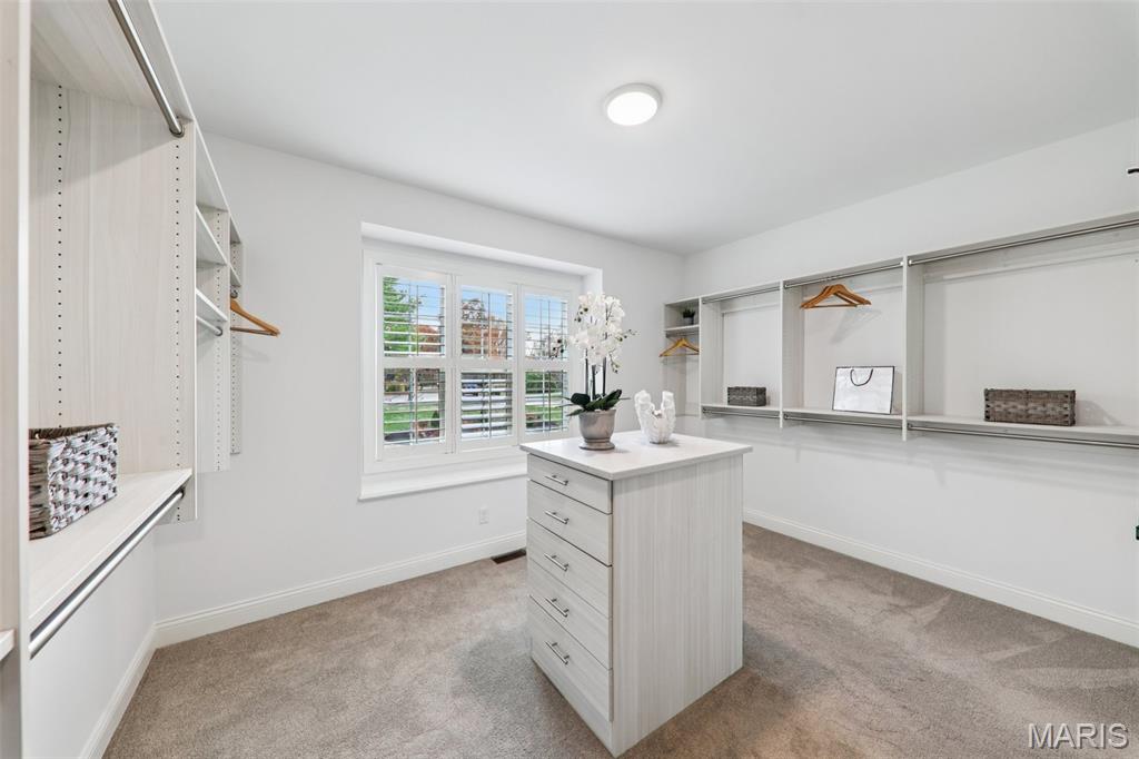 Lone Pine Woods One - Residential